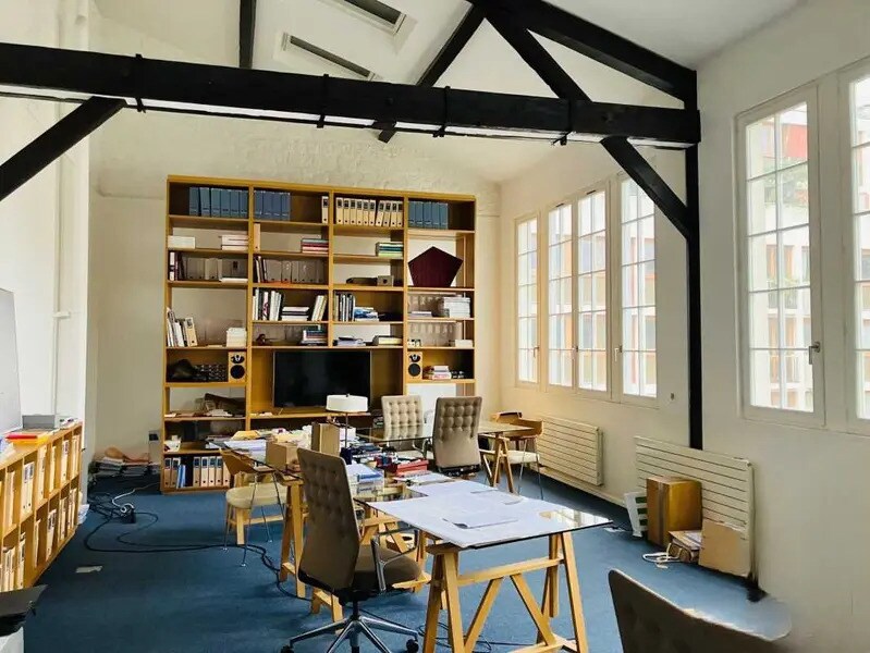 Location Bureaux 90 m² - Photo 1