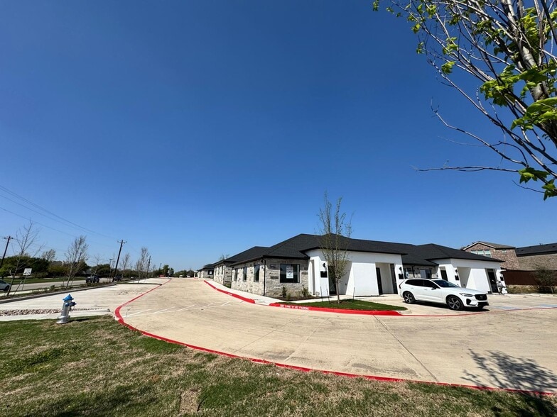 3951 Alma Rd, McKinney, TX to rent - Building Photo - Image 3 of 28