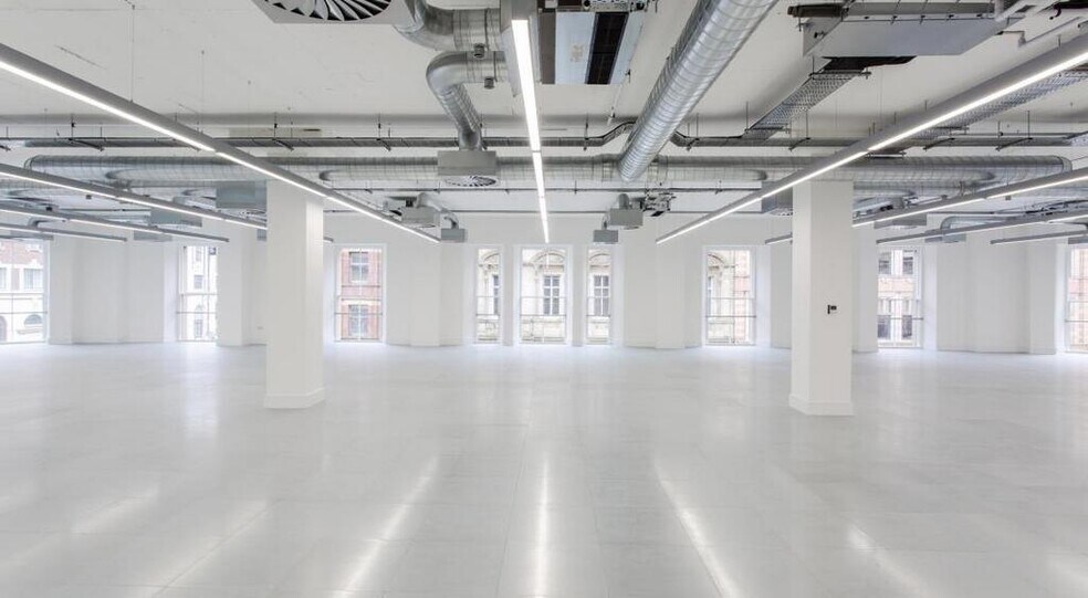 1-2 South Para, Leeds to rent - Building Photo - Image 2 of 8