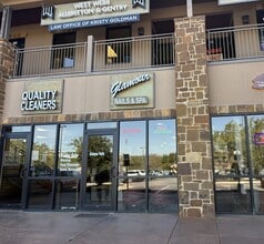 4300 N Quinlan Park Rd, Austin, TX to rent Interior Photo- Image 1 of 3