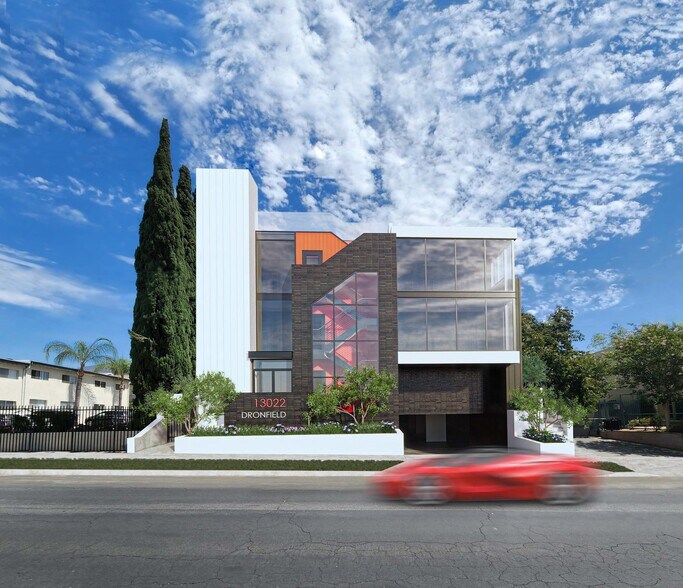 13022 Dronfield Ave, Sylmar, CA for sale - Building Photo - Image 1 of 1