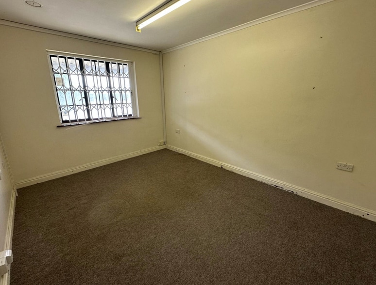 Frogmore Farm Rd, Moreton In Marsh to rent - Interior Photo - Image 3 of 11