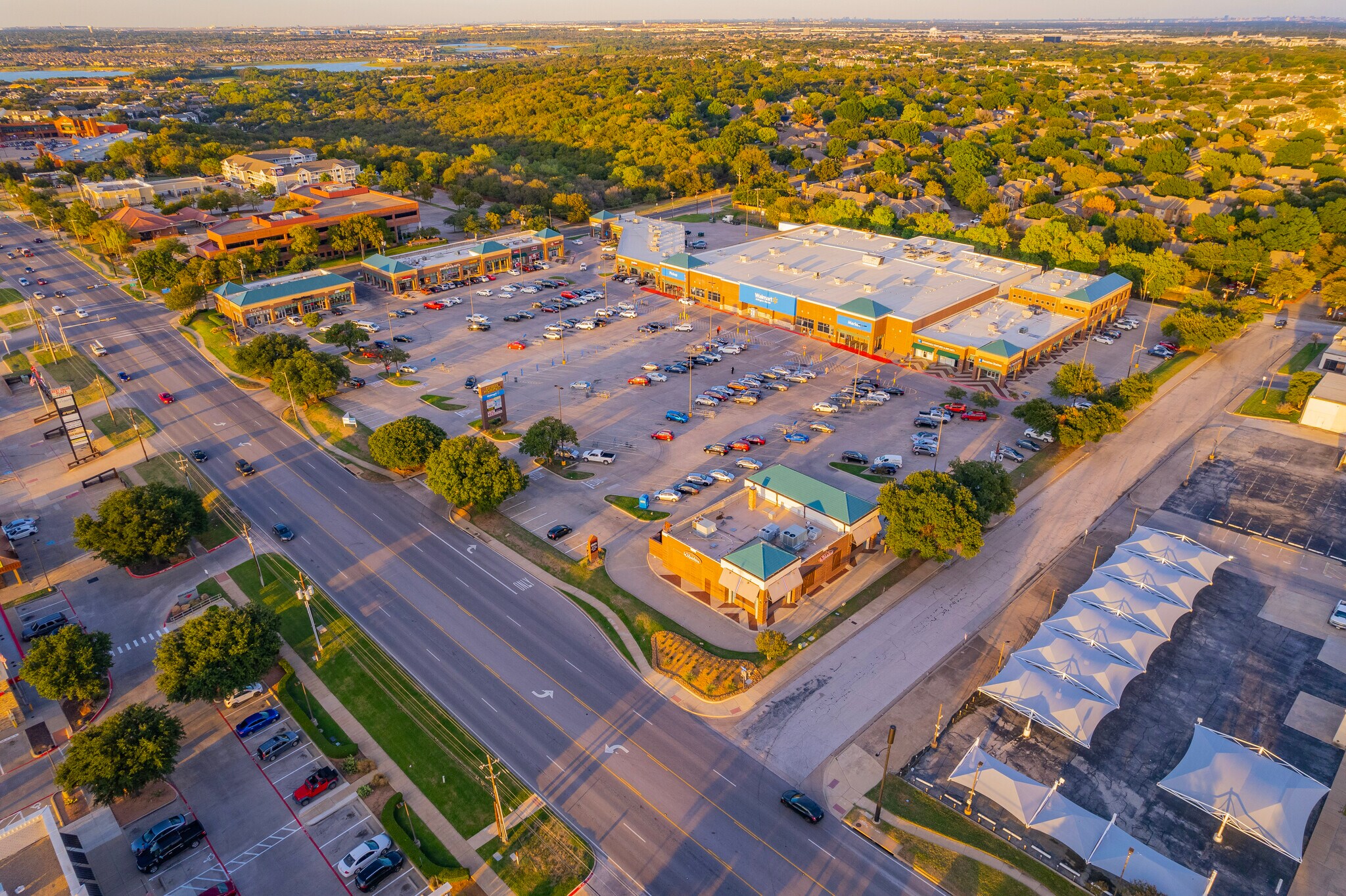 2101-2151 N Collins St, Arlington, TX for sale Building Photo- Image 1 of 1