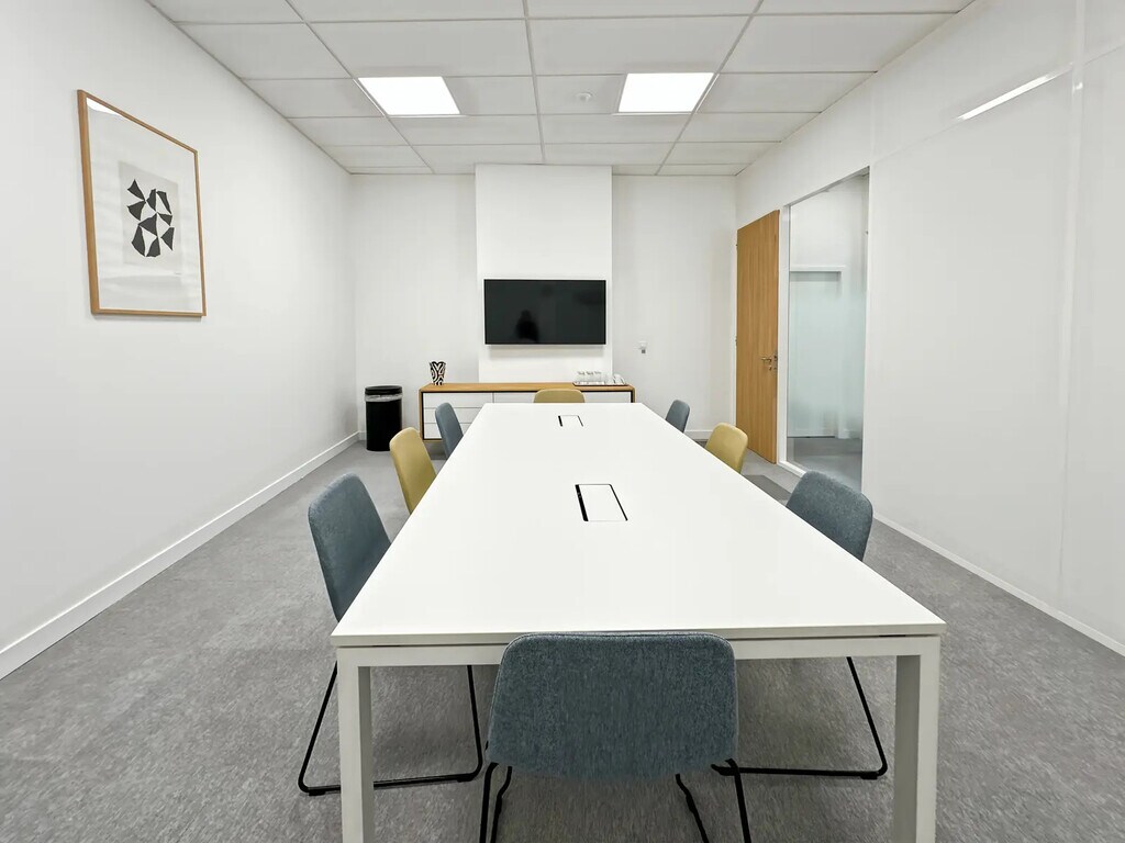 Location Bureaux 60 m² - Photo 1