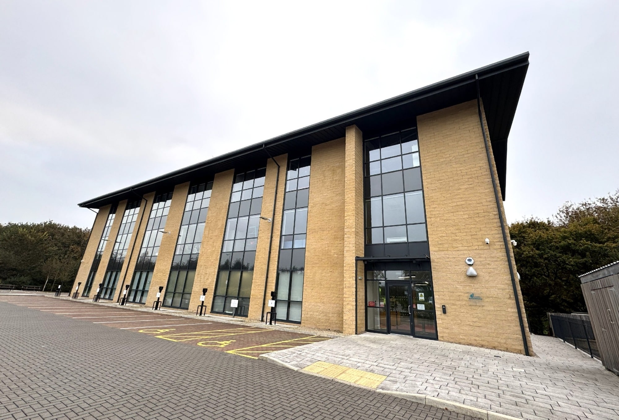 3 Mannin Way, Lancaster to rent Building Photo- Image 1 of 2