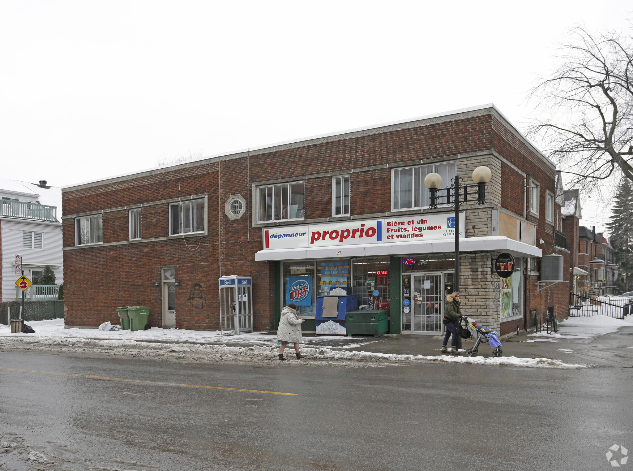 3920 Av du Mont-Royal E E, Montréal, QC for sale Primary Photo- Image 1 of 1