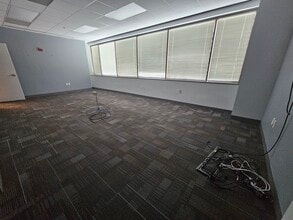 3928 Pender Dr, Fairfax, VA to rent Building Photo- Image 2 of 6