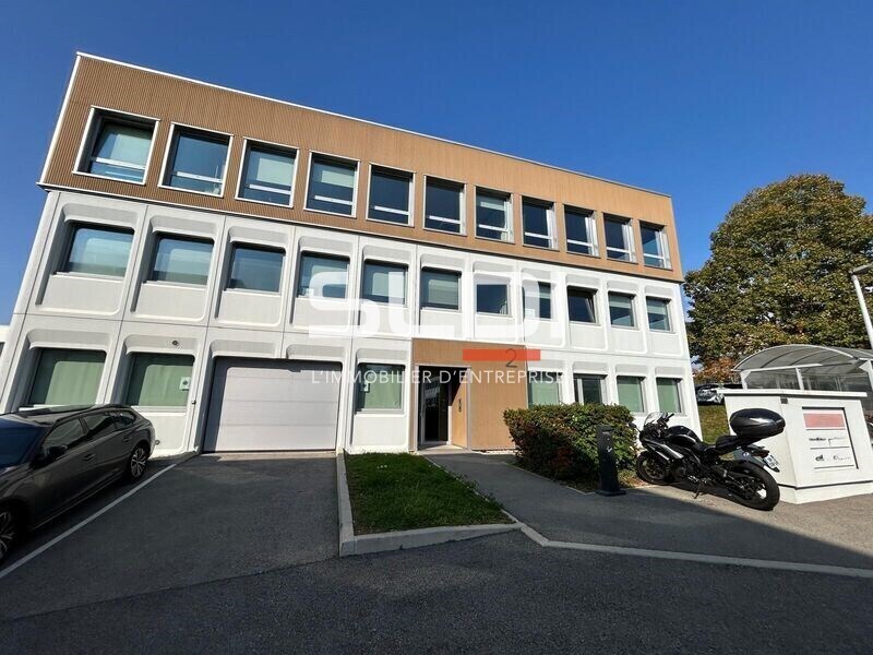 3 Chemin Du Jubin, Dardilly to rent Building Photo- Image 1 of 17