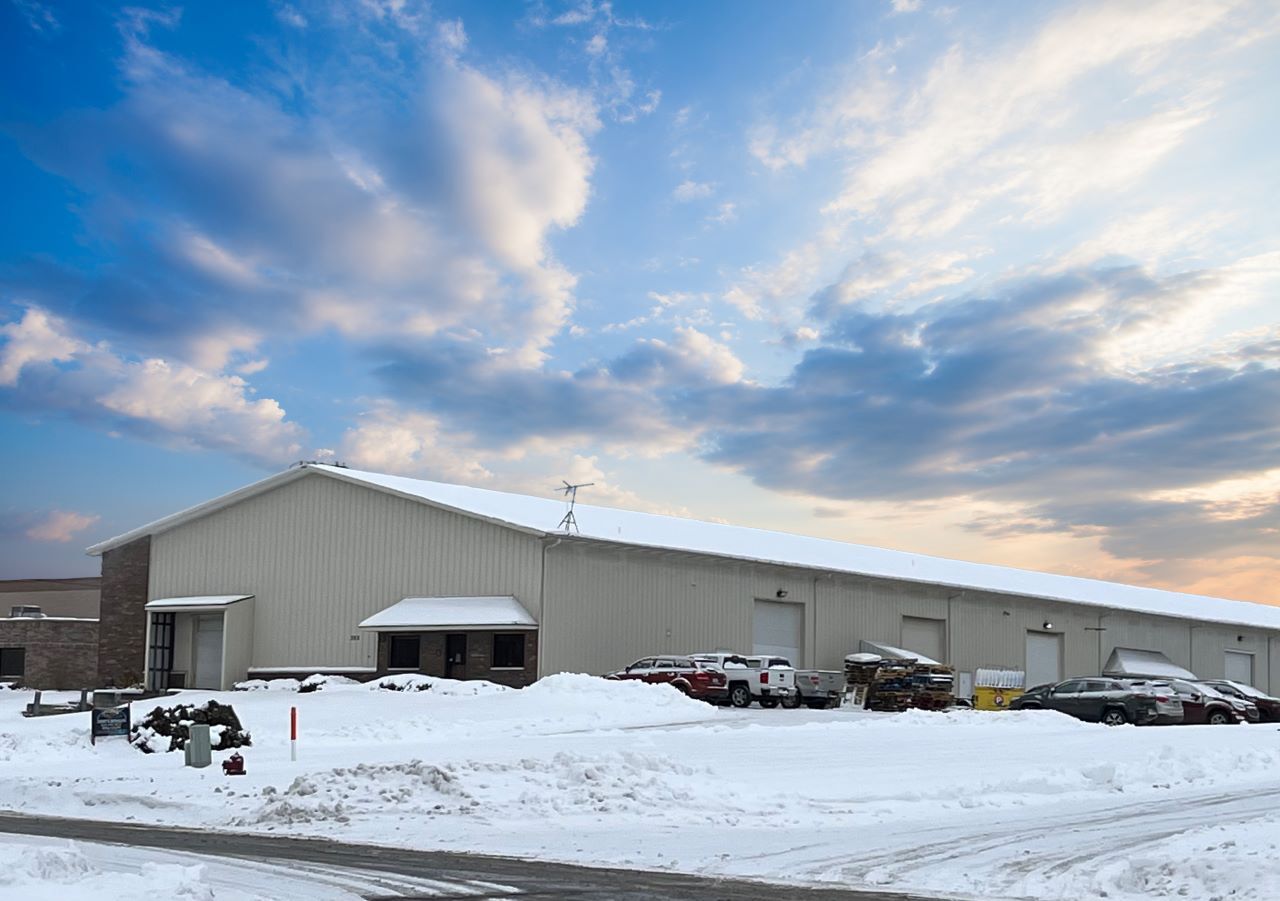 352 Industrial Park Dr, Imlay City, MI for sale Primary Photo- Image 1 of 1