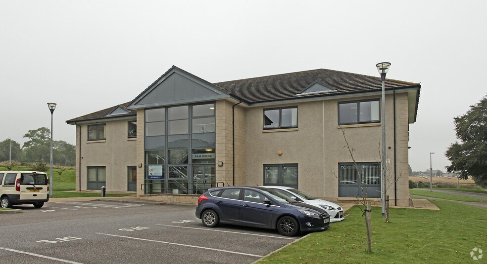 Caulfield Rd, Inverness IV2 5GH UK