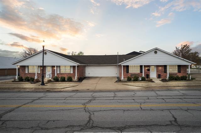 116 N Main St, Owasso, OK for sale - Building Photo - Image 1 of 1