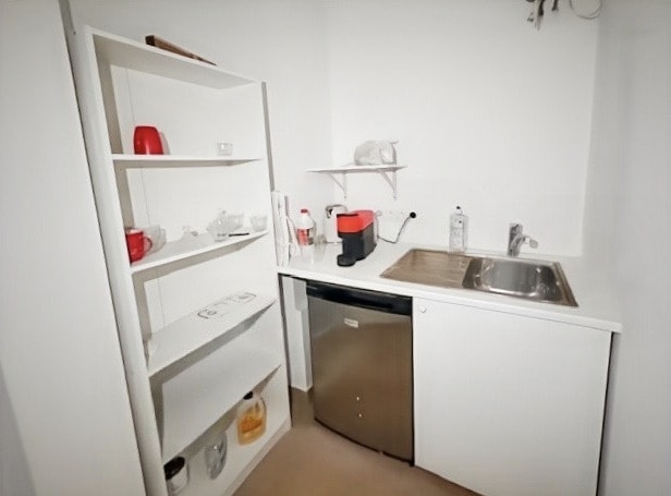 Office in Paris for sale - Building Photo - Image 3 of 5