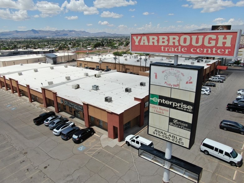 7924-7934 W Gateway Blvd, El Paso, TX to rent - Building Photo - Image 2 of 14