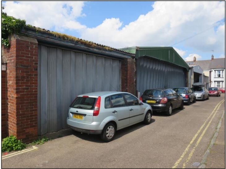 Danby Ln, Exmouth for sale - Primary Photo - Image 1 of 1