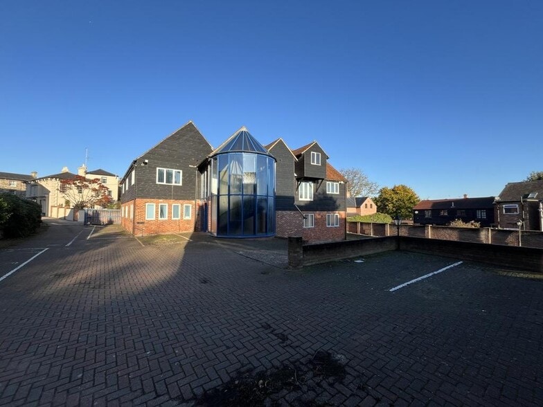 Bradford St, Braintree to rent - Building Photo - Image 1 of 11