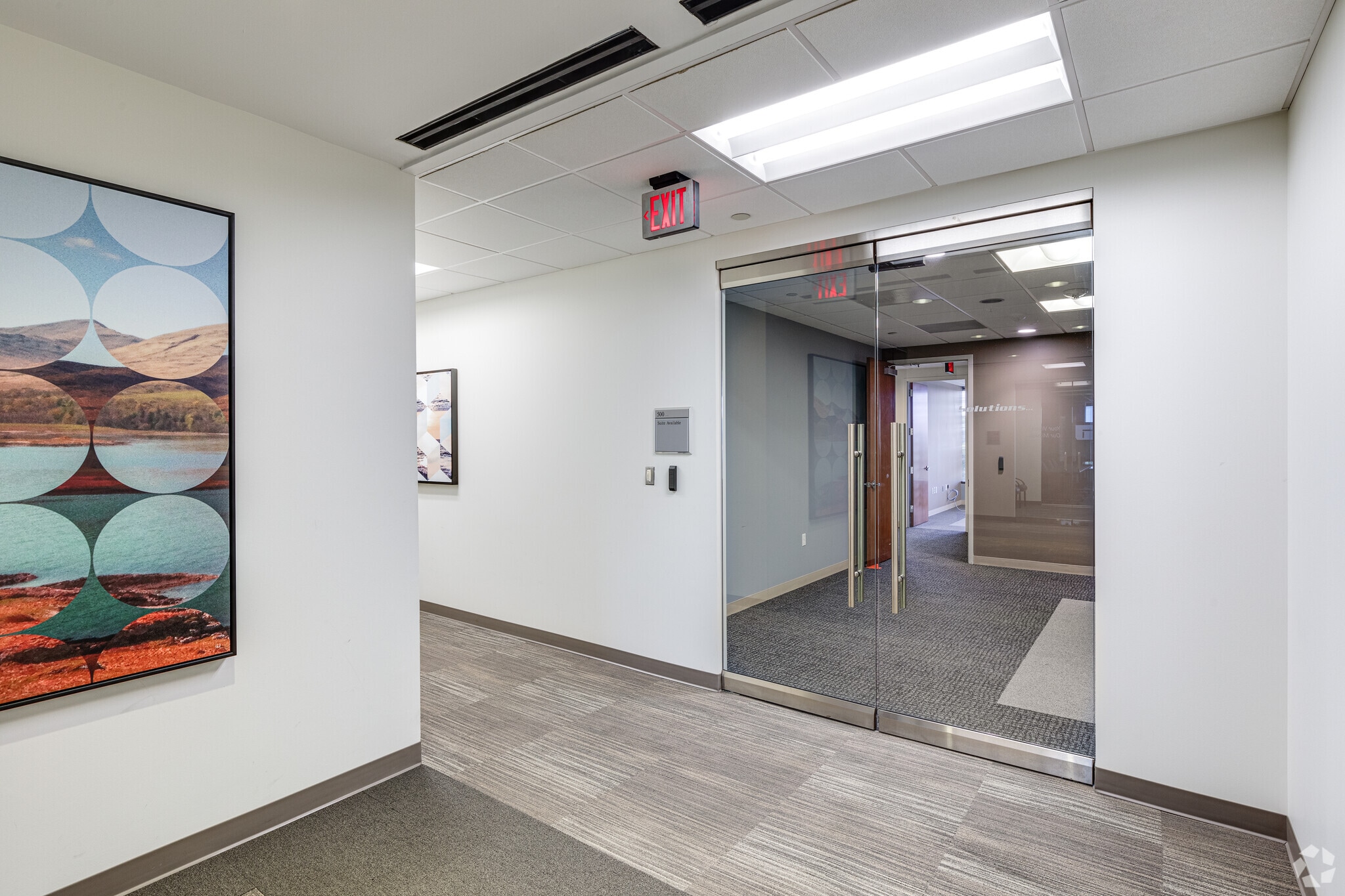 3701 Pender Dr, Fairfax, VA to rent Interior Photo- Image 1 of 30