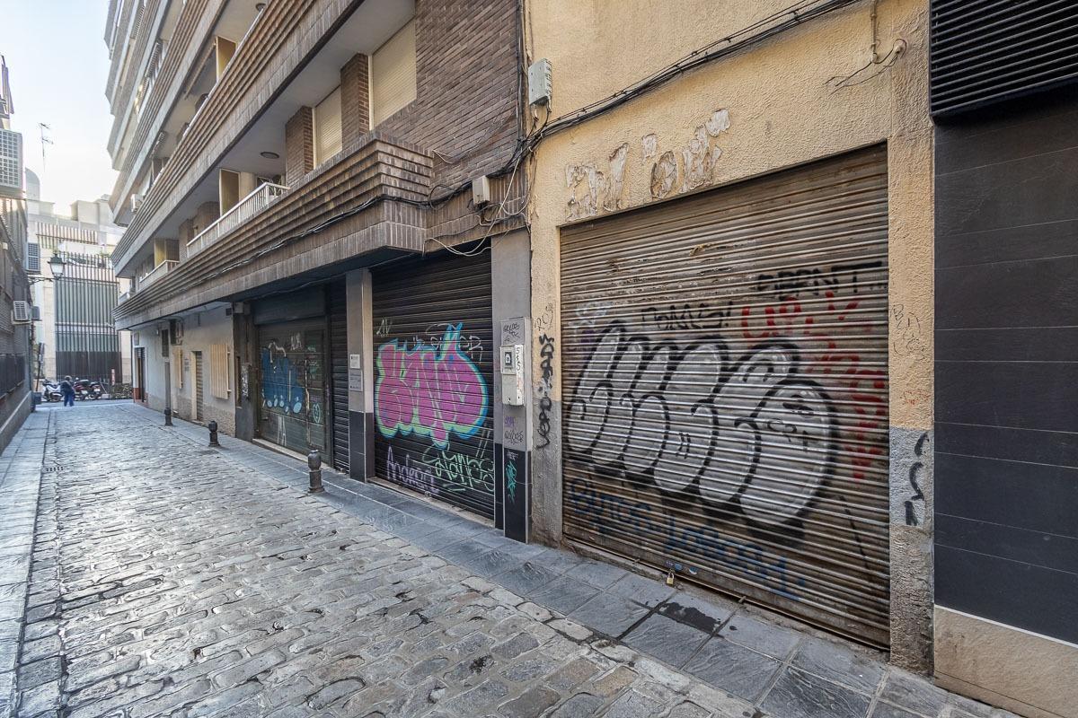 Retail in Granada, Granada for sale Building Photo- Image 1 of 17
