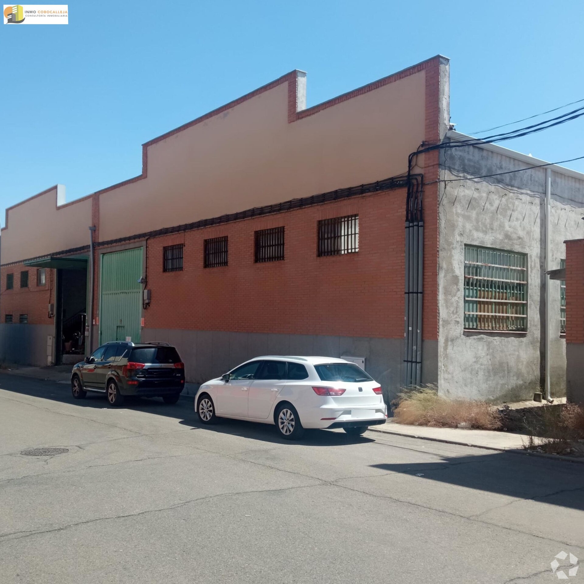 Industrial in Fuenlabrada, Madrid for sale Primary Photo- Image 1 of 2