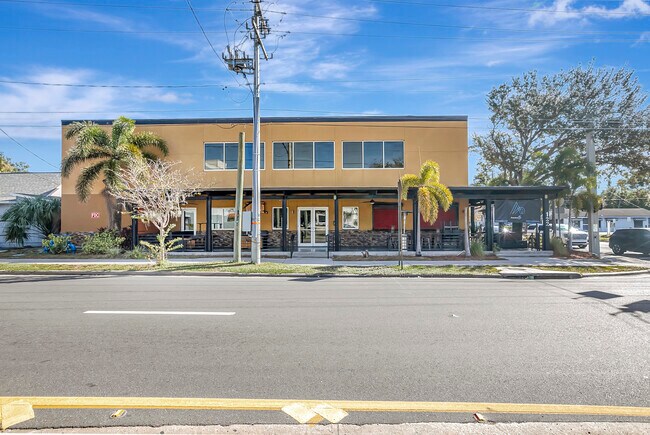 More details for 122 S Howard Ave, Tampa, FL - Retail to Rent