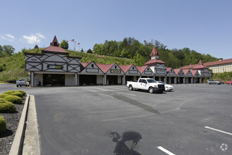 8065 S Main St, Helen, GA for sale Primary Photo- Image 1 of 1