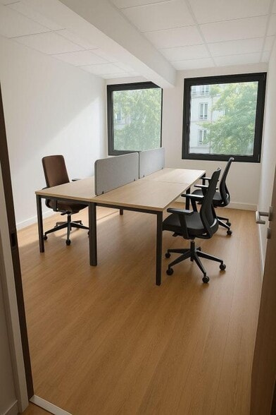 Office in Ivry-sur-Seine to rent - Interior Photo - Image 2 of 6