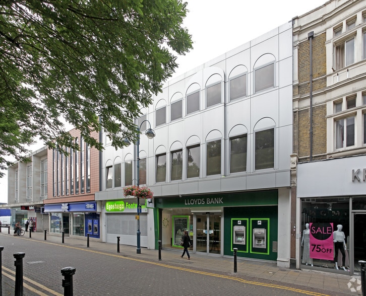 15-21 Powis St, London to rent - Building Photo - Image 2 of 2