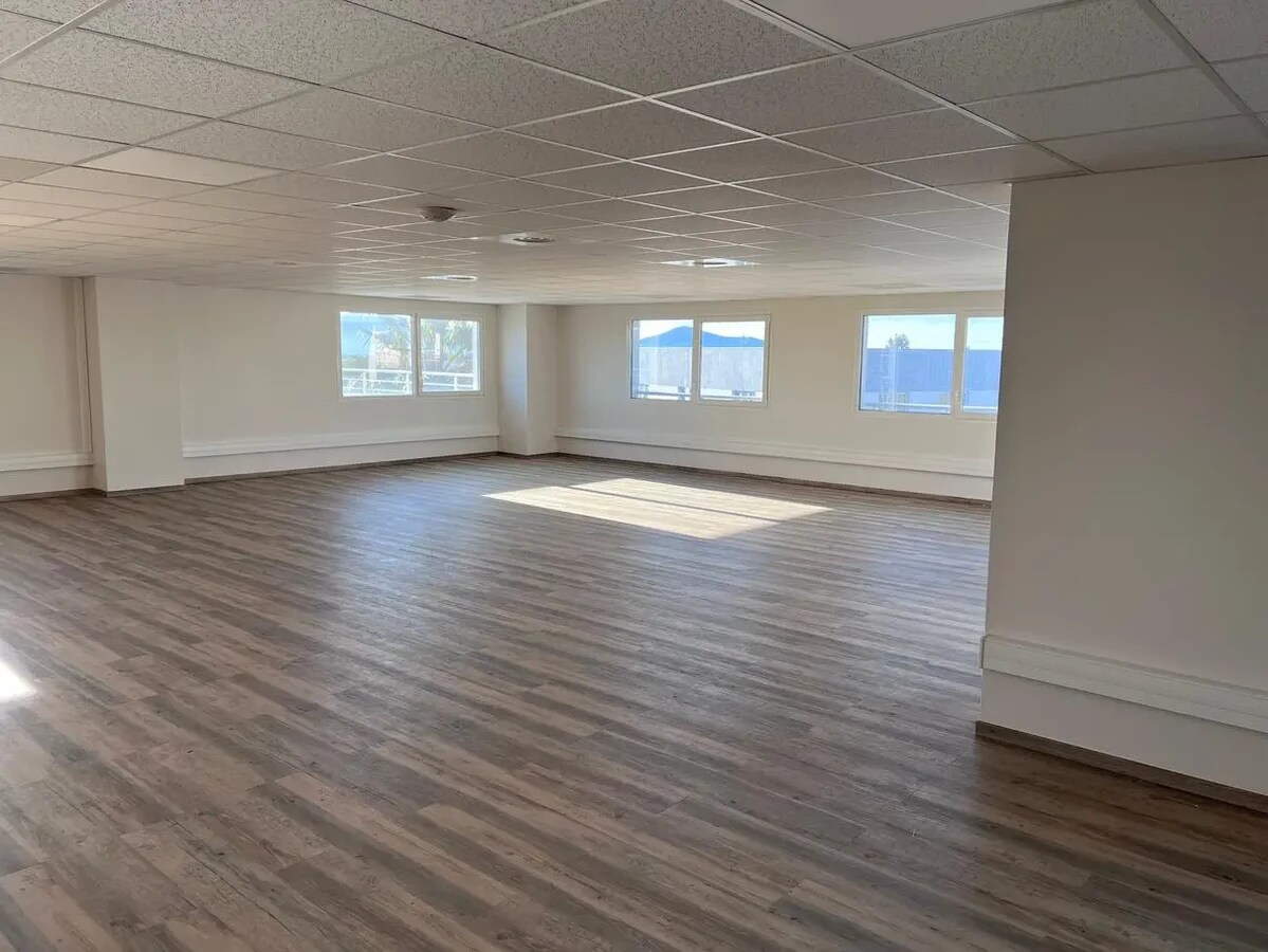 La Farlède, VAR 83210 - - - Interior Photo - Image 1 of 1