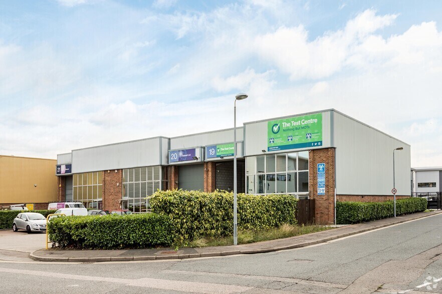 Applegarth Dr, Dartford for sale - Building Photo - Image 1 of 1