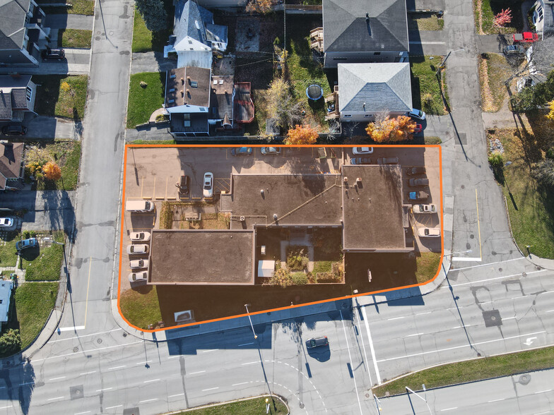 2576 Carling Av, Ottawa, ON for sale - Aerial - Image 2 of 3