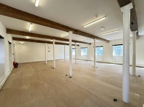 New St, Charfield to rent Interior Photo- Image 2 of 2