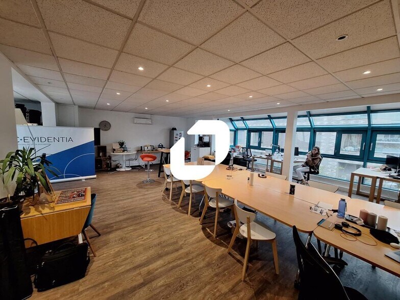 Office in Boulogne-Billancourt to rent - Interior Photo - Image 3 of 7