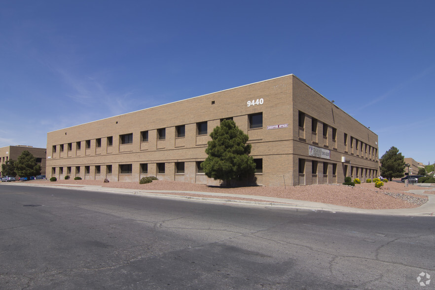 9440 Viscount Blvd, El Paso, TX for rent - Primary Photo - Image 1 of 4