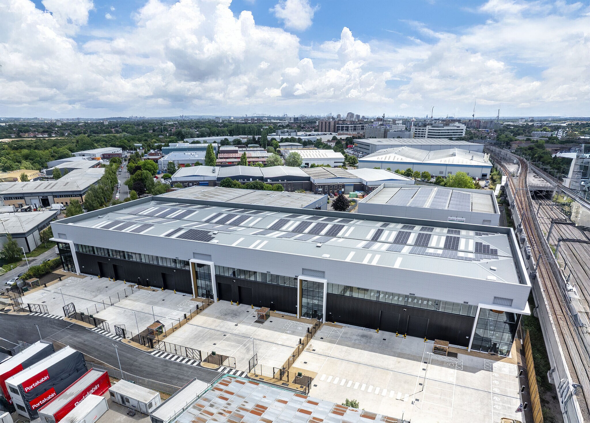 Swallowfield Way, Hayes to rent Building Photo- Image 1 of 15