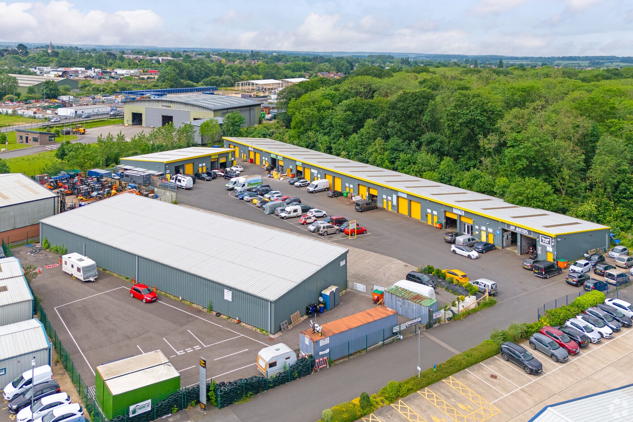 Pride Pky, Sleaford for sale Primary Photo- Image 1 of 1