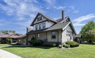 More details for 634 Wisconsin St, Oshkosh, WI - Specialist for Sale