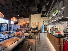 Retail in Majadahonda, Madrid to rent Floor Plan- Image 1 of 10