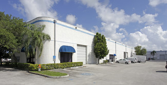 More details for 2046 Mckinley St, Hollywood, FL - Industrial for Rent