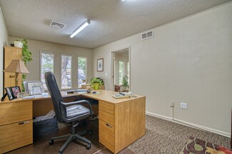 More details for 420 Kimbark St, Longmont, CO - Office for Rent