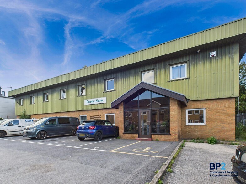 Beaufort Rd, Swansea for sale - Primary Photo - Image 1 of 1