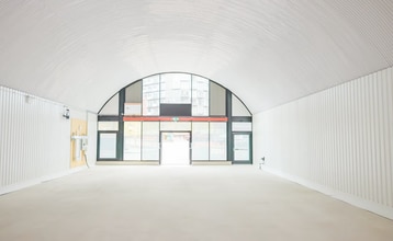 Norton St, Salford to rent Interior Photo- Image 2 of 2