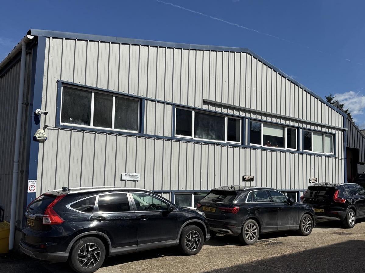 Ditchling Cmn, Hassocks to rent Building Photo- Image 1 of 8