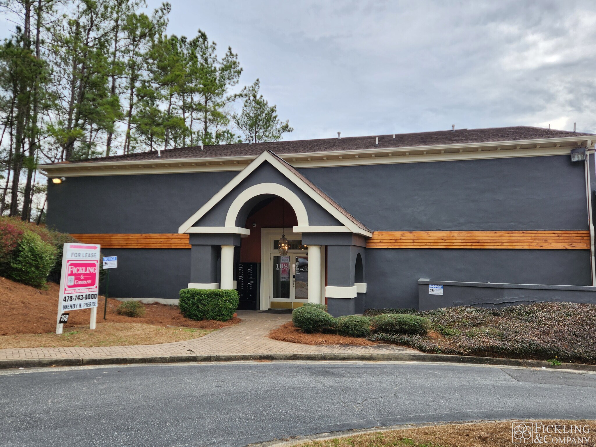 108 Olympia Dr, Warner Robins, GA to rent Building Photo- Image 1 of 6