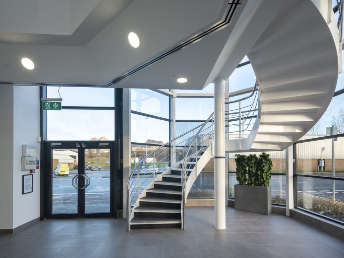 35 Baird St, Glasgow to rent Lobby- Image 1 of 4