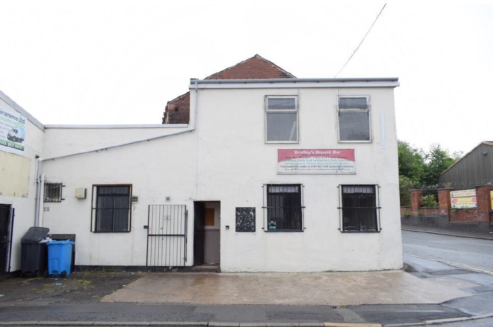 2A-2B Cromford St, Oldham for sale Primary Photo- Image 1 of 1