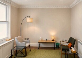 126 Wigmore St, London to rent Interior Photo- Image 2 of 3