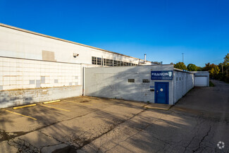 More details for 225 Hubbard Rd, Youngstown, OH - Industrial for Rent