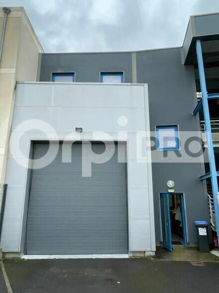 Light Industrial in Villenoy for sale - Building Photo - Image 3 of 5