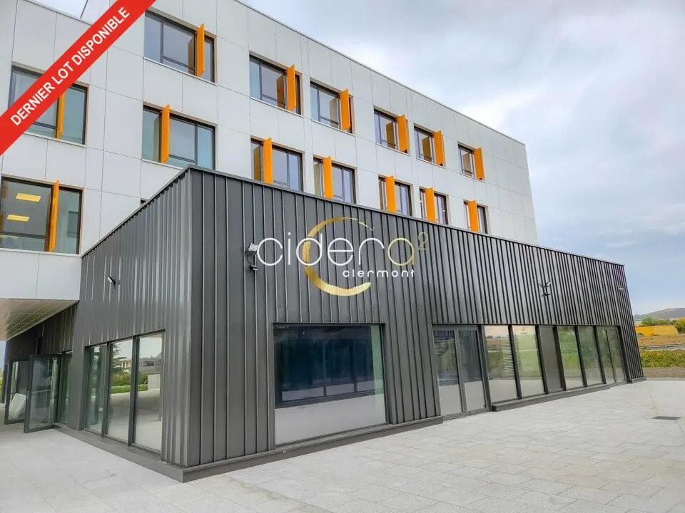 Location Commerce 283 m² - Photo 1