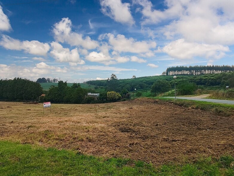 Rúa Hortensia, 17, Cerceda, La Coruna for sale - Building Photo - Image 2 of 9