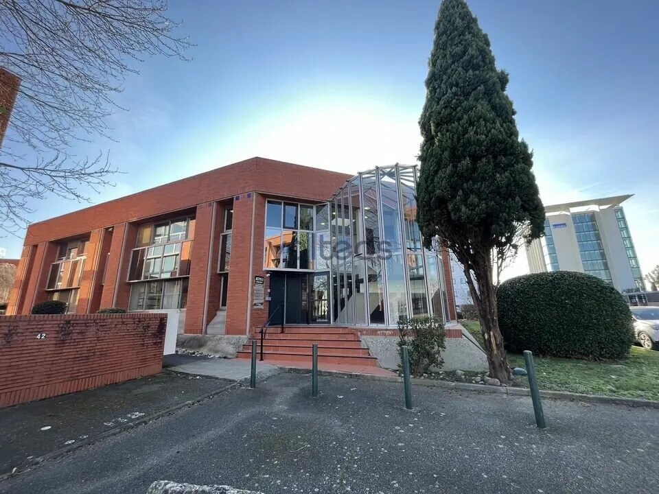 221 Rue Carmin, Labège to rent Building Photo- Image 1 of 5